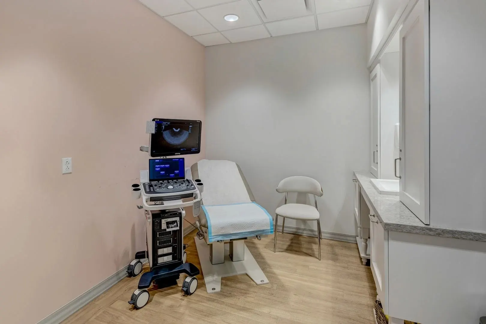 NFI examination room